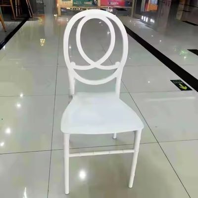 주문 럭셔리 모던 스택 가능 호텔 연회 의자 Chiavari 골드 화이트 플라스틱 온라인 제조